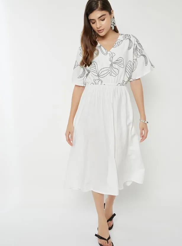 Women Applique Fit & Flare Dress